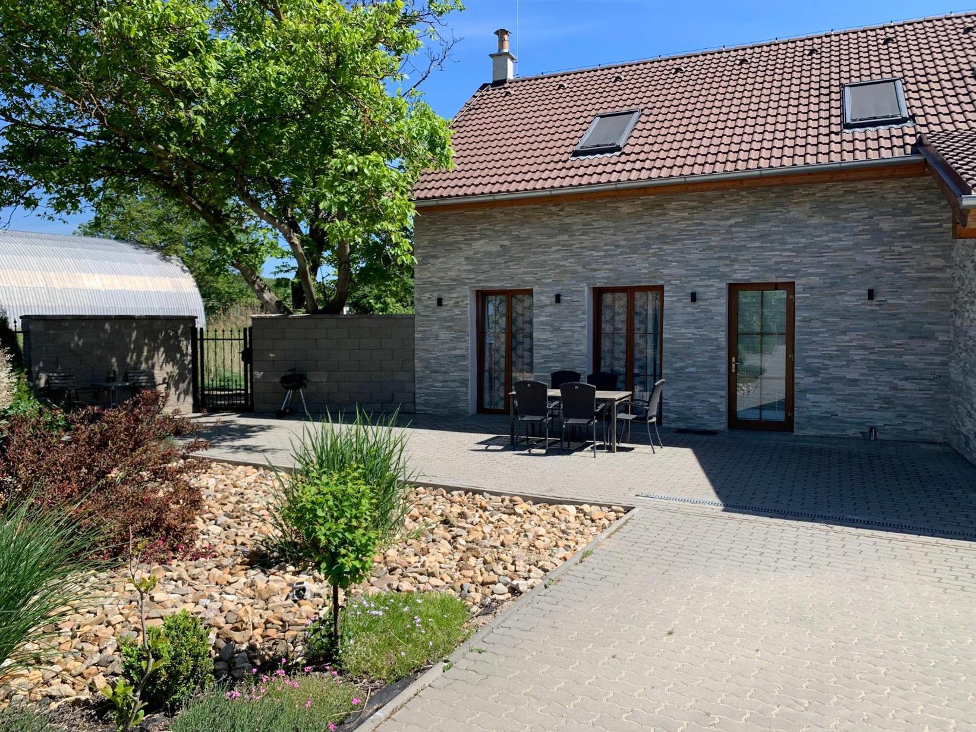 Apartmany U Orecha Bořetice Esterno foto